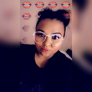 Meet your Posher, Arely